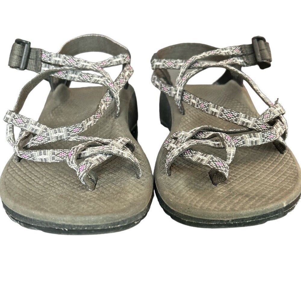Chaco Women's Gray Pink Aztec Z/Cloud X2 Sandal Toe Loop Strappy Hiking Shoes 8